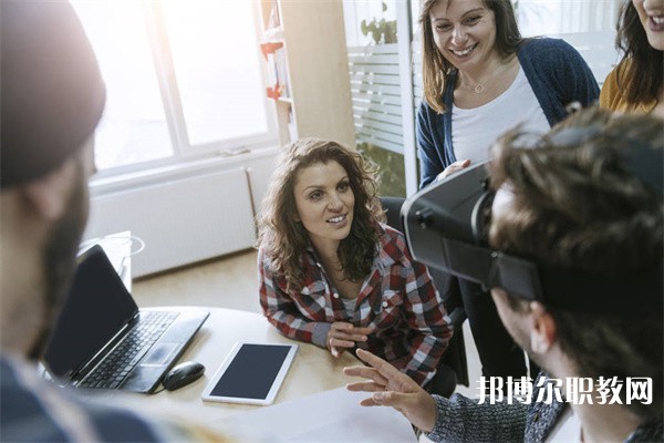 江西哪里的技工學(xué)校能讀室內(nèi)設(shè)計(jì)專業(yè)