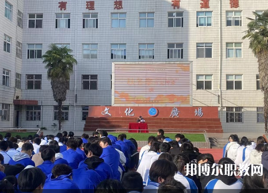 陜西2024年上中專學校一年要多少錢