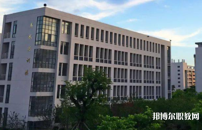肇慶公路技工學(xué)校2023年招生錄取分?jǐn)?shù)線(xiàn)（2024參考）