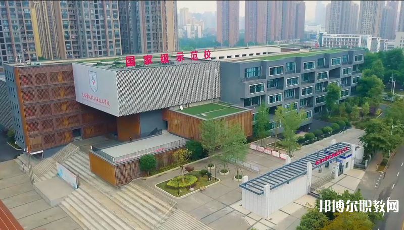 四川2024年初中畢業(yè)讀中專(zhuān)學(xué)校