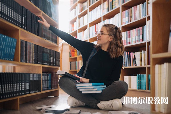 廣東哪里的職業(yè)學校能讀物流服務與管理專業(yè)