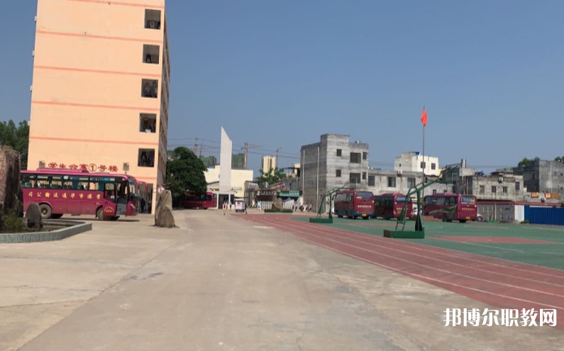 貴港市民族職業(yè)技術學校怎么樣、好不好