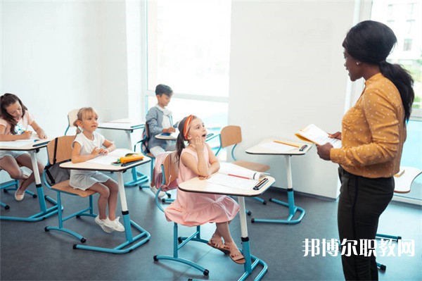 廣西哪里的職業(yè)學校能讀制冷與空調(diào)設備運用與維修專業(yè)