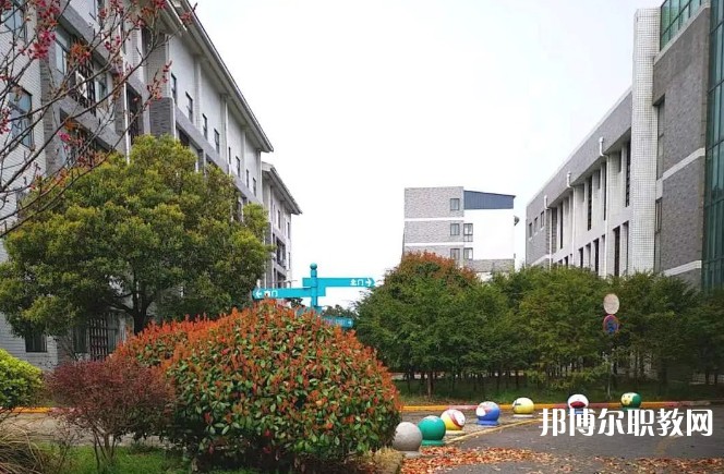 2024蕪湖市光明職業(yè)學(xué)校招生計(jì)劃 招生人數(shù)是多少(附要求、條件、對象)