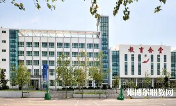 瓦房店市第一中等職業(yè)技術(shù)專業(yè)學校怎么樣、好不好