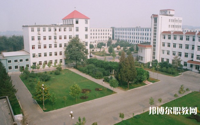 鞍山市廣播電視學(xué)校怎么樣、好不好