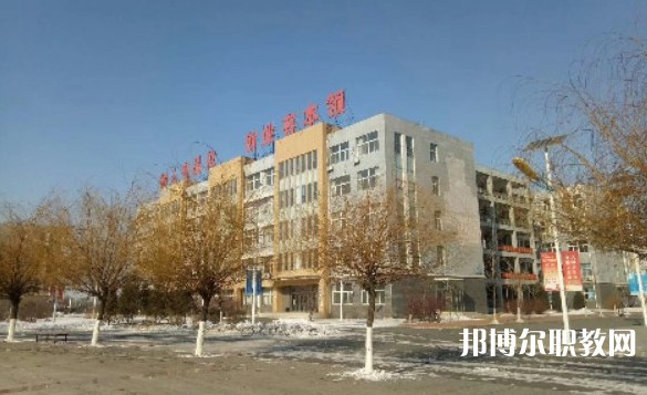2024鞍山市工程技術學校招生計劃 招生人數(shù)是多少(附要求、條件、對象)
