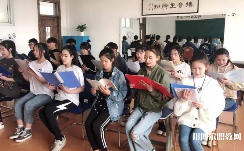 2024營口市戲曲學(xué)校招生計劃 招生人數(shù)是多少(附要求、條件、對象)