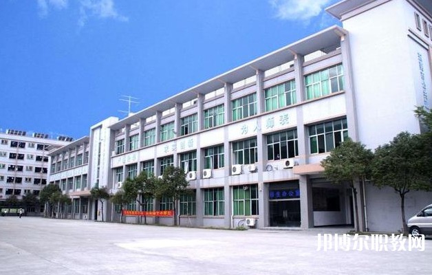2024東莞市華南職業(yè)技術(shù)學(xué)校招生計(jì)劃 招生人數(shù)是多少(附要求、條件、對(duì)象)