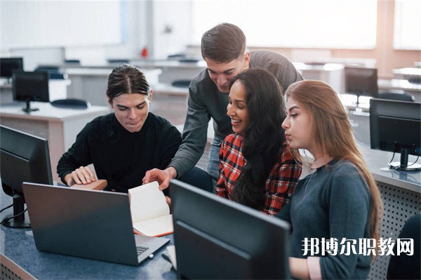 貴州哪里的中專學校能讀數(shù)字媒體技術專業(yè)