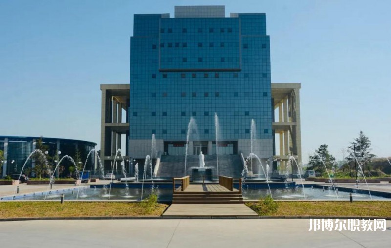 唐山豐潤綜合職業(yè)技術(shù)教育中心2025年報名條件、招生要求、招生對象
