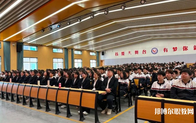 2025運城市職業(yè)技能學(xué)校招生計劃 招生人數(shù)是多少(附要求、條件、對象)