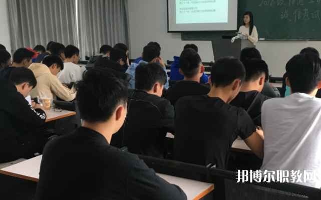 2025衡水職業(yè)學(xué)校最新排名前三名單