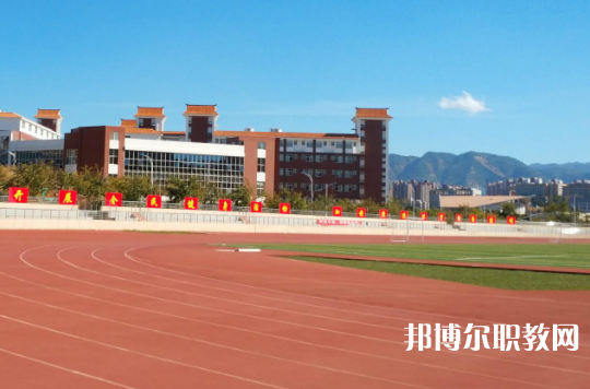 2025衢州中專學(xué)校最新排名前三名單