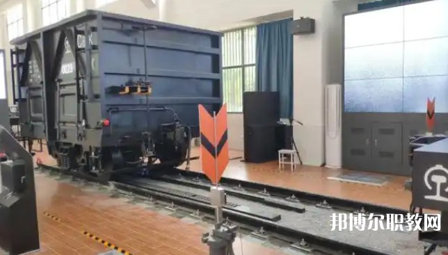 自貢2025年女生上鐵路學(xué)校學(xué)什么專業(yè)好